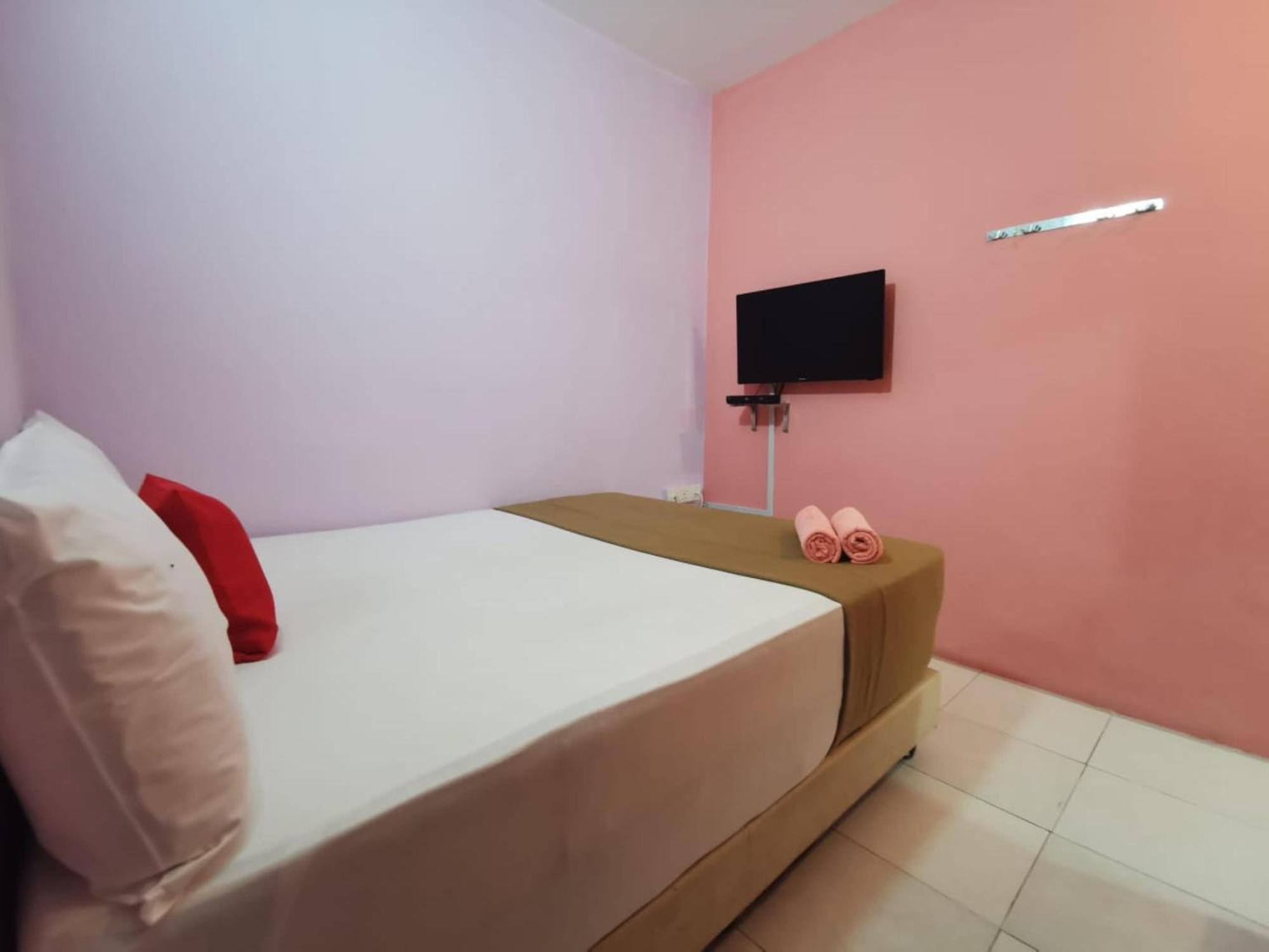 Super Oyo 90086 My Seven Days Inn Джохор-Бару Экстерьер фото
